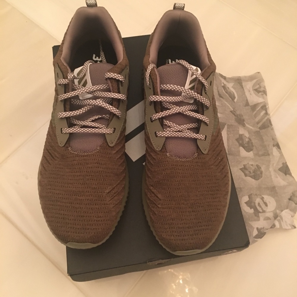 Adidas Alpha Bounce